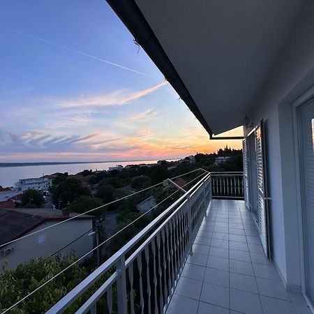 Apartmani Starigrad Paklenica - Danijel Eksteriør bilde