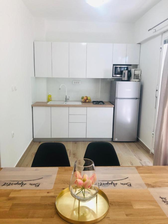 Apartmani Starigrad Paklenica - Danijel Eksteriør bilde